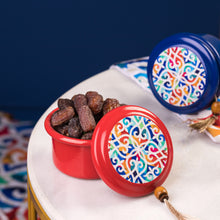 Pack of Metal Tins Layal  مجموعة من علب معدن ليال